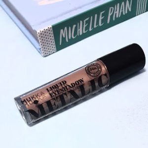 Mukka liquid eyeshadow metalic